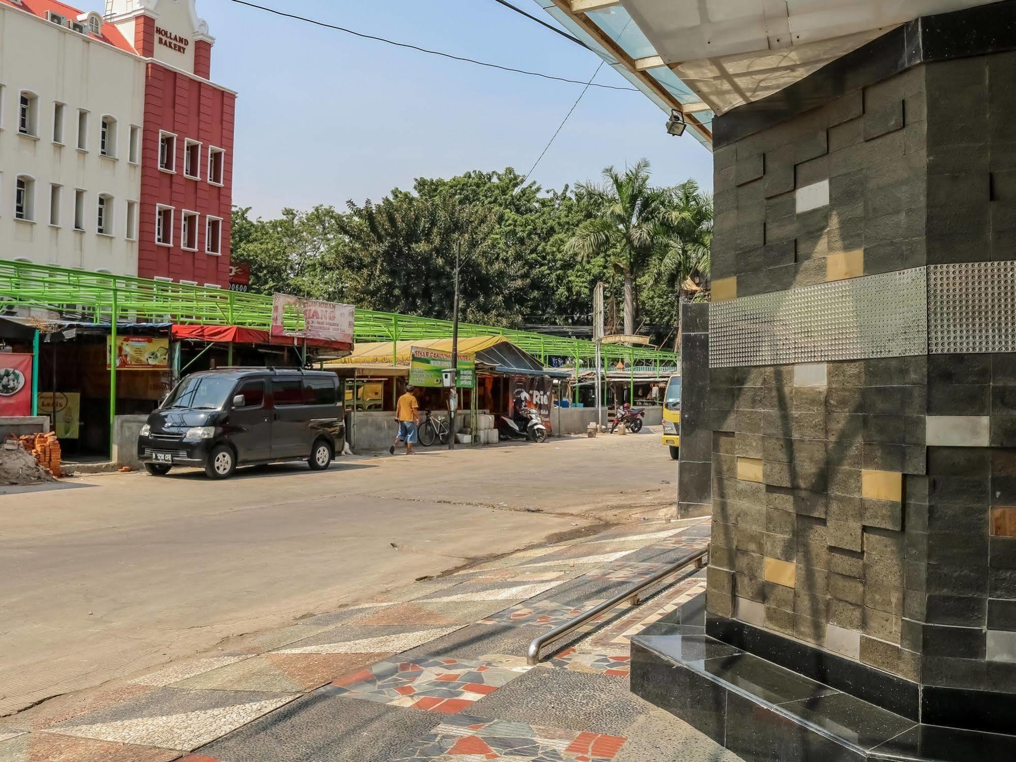 Nida Tanjung Priok Sunter Agung Hotel